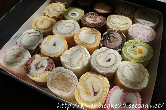 プレゼント用ケーキならirinaのプチロールケーキタワー 通販サイトで注文可能 イリナのプチタワーロールケーキ 通販 感想